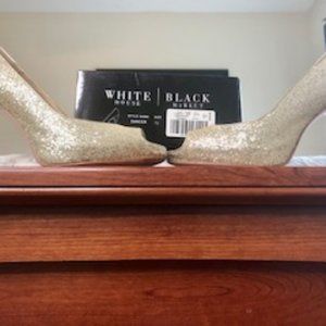 Gold Metallic Peep Toe Heels. Size 11